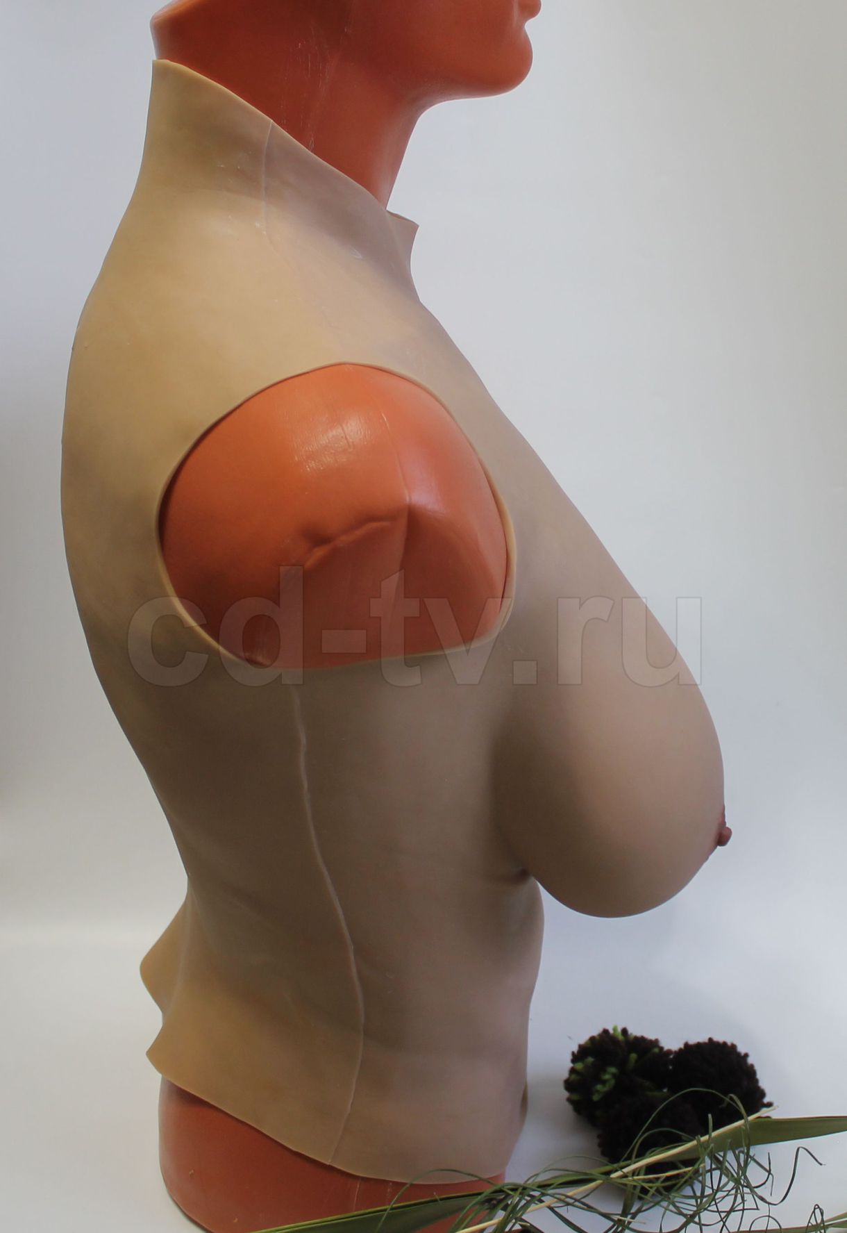 Купить женский торс с жидким силиконом