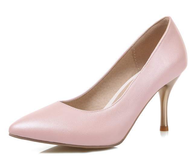 женская обувь для мужчин на шпильке