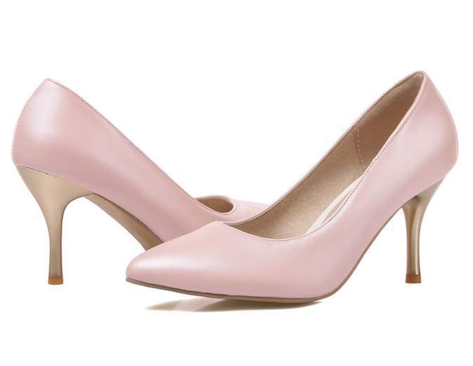 женская обувь для мужчин на шпильке