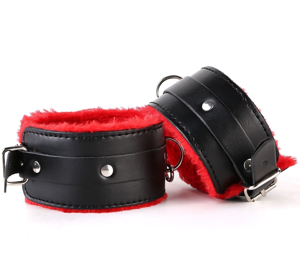 красивый бдсм набор с вибратором