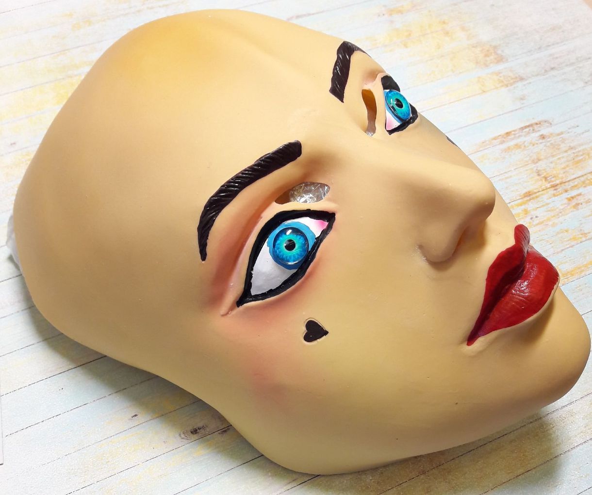 силиконовая маска для перевоплощения мужчин