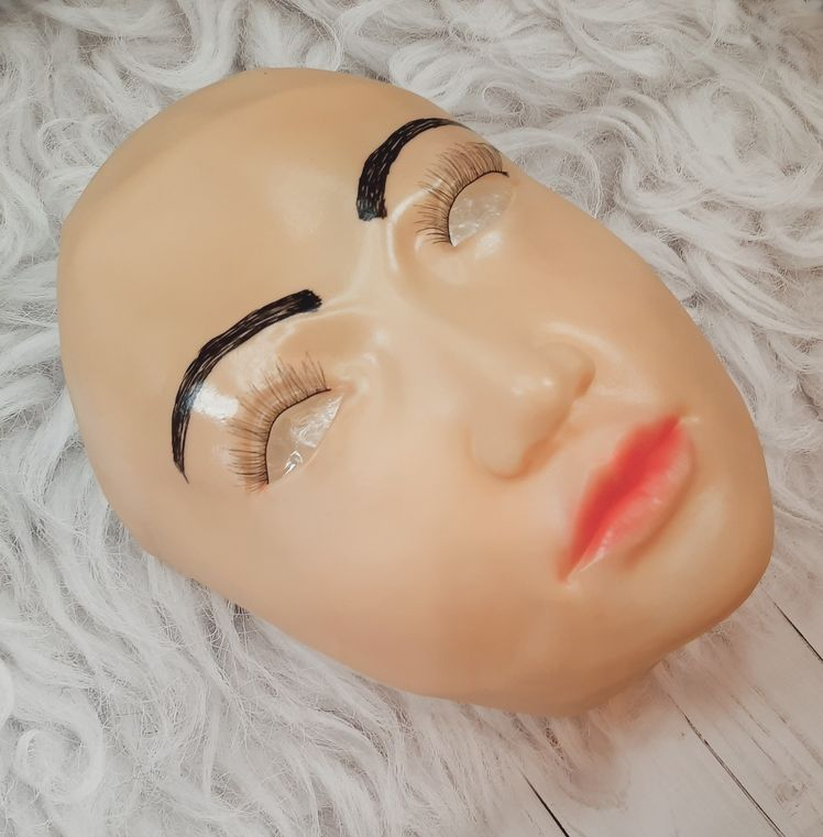 силиконовая женская маска